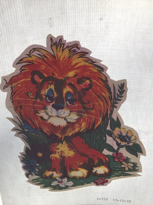 Lion and Flowers Vintage 1978 Iron On Heat Transfer